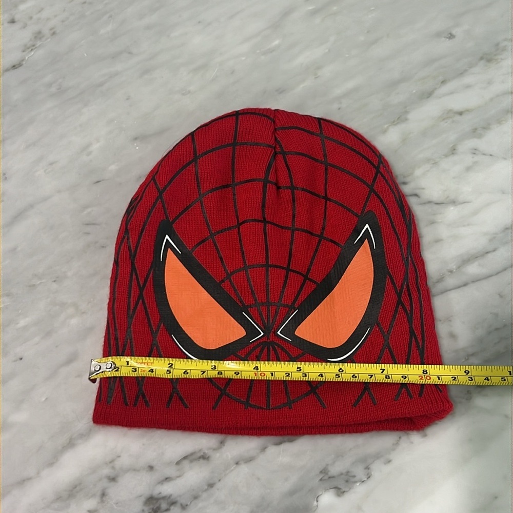 Spider-Man Beanie - Picture 6 of 6